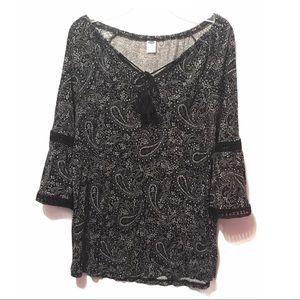 OLD NAVY long sleeves printed blouse